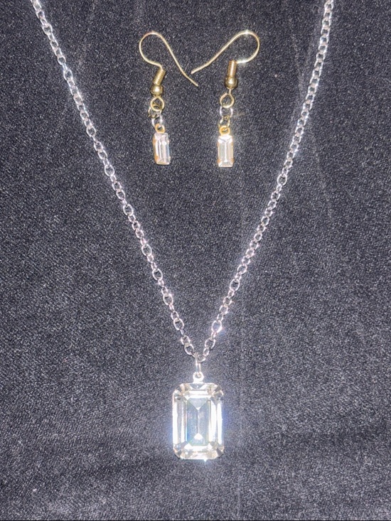 Hand Crafted Jewelry - Hand Crafted Clear Crystal Pendant Necklace with Matching Drops